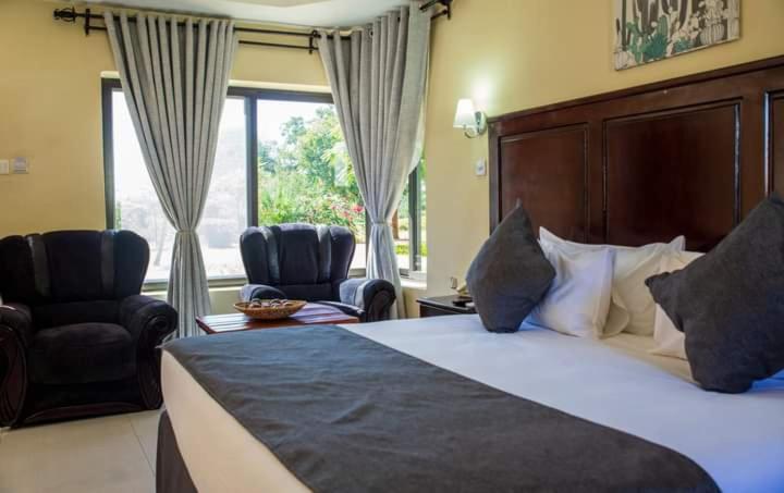 Zambezi Junction Lodge Livingstone Dış mekan fotoğraf