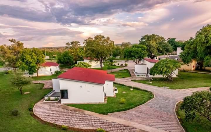 Zambezi Junction Lodge Livingstone Dış mekan fotoğraf