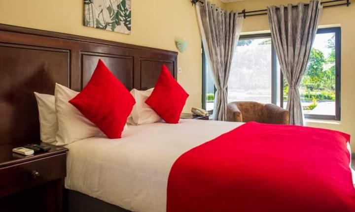 Zambezi Junction Lodge Livingstone Dış mekan fotoğraf